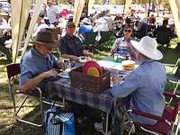 lunch at Oaklands Reserve